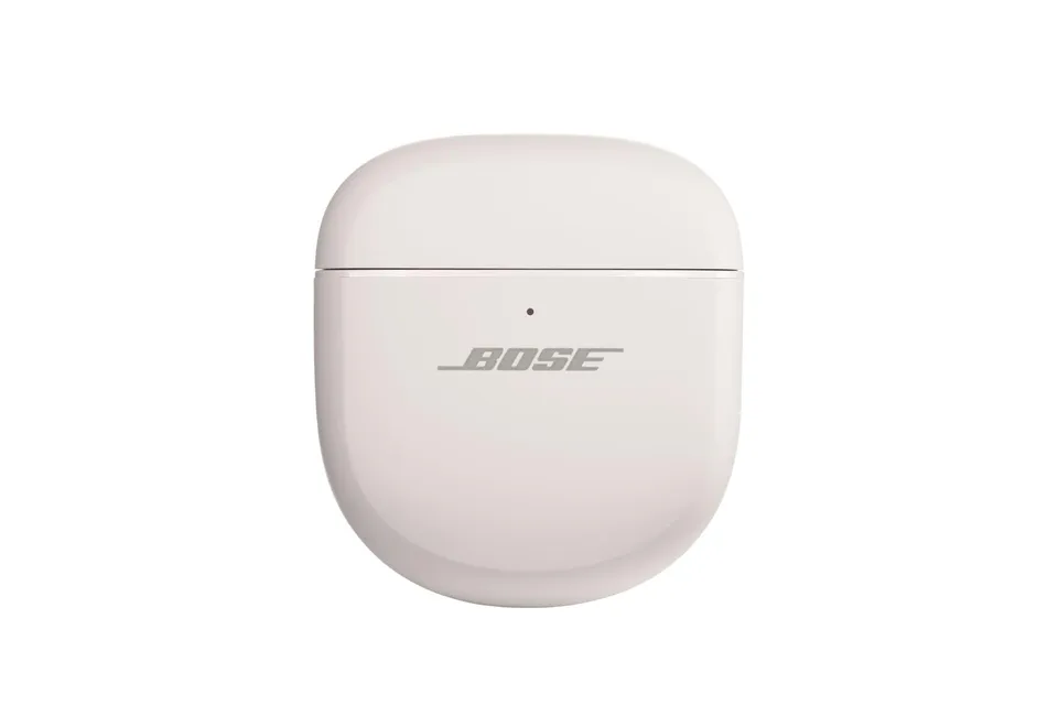 bose-quietcomfort-ultra-earbuds-charging-case-white-smoke-usb-c-up-to-24h-total- image 1