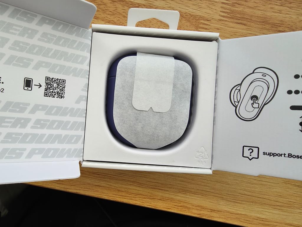 Solid earbuds