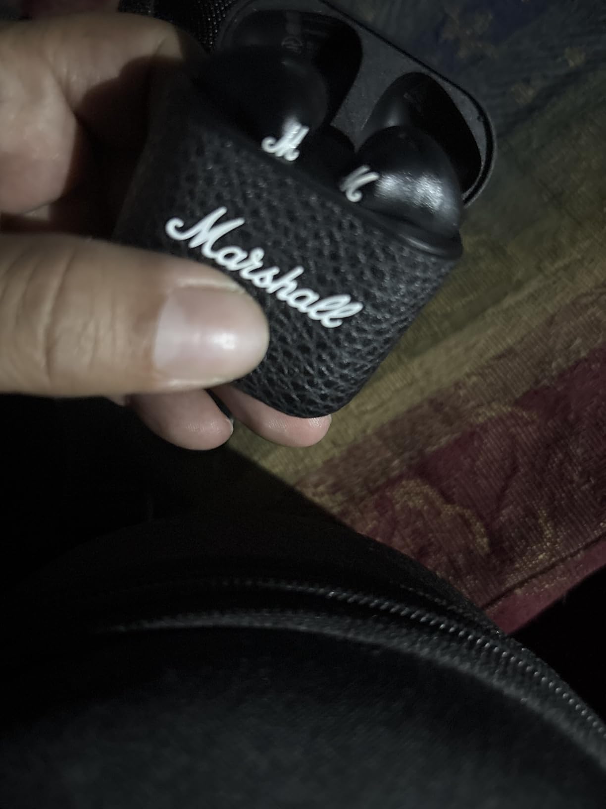 Good sound, okay fit