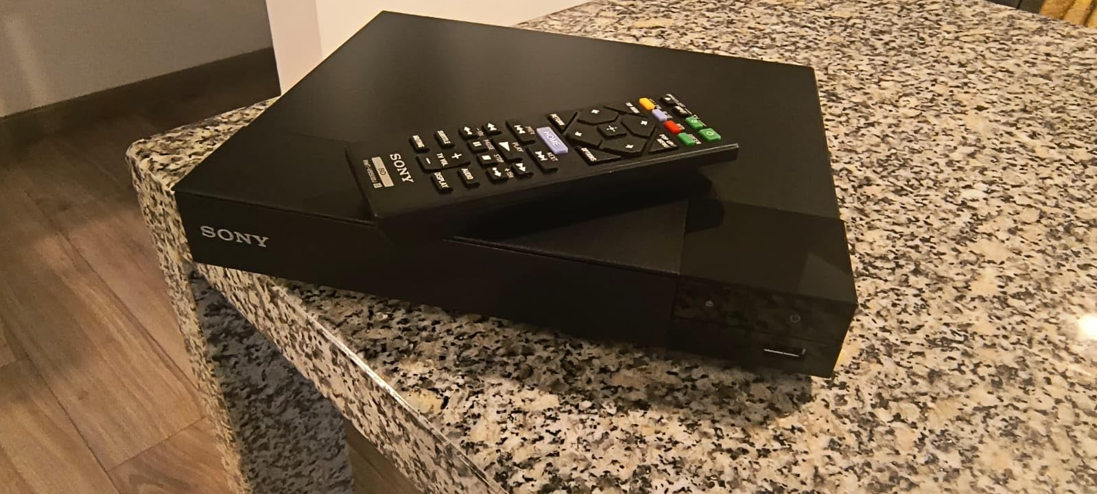 No Dolby Vision