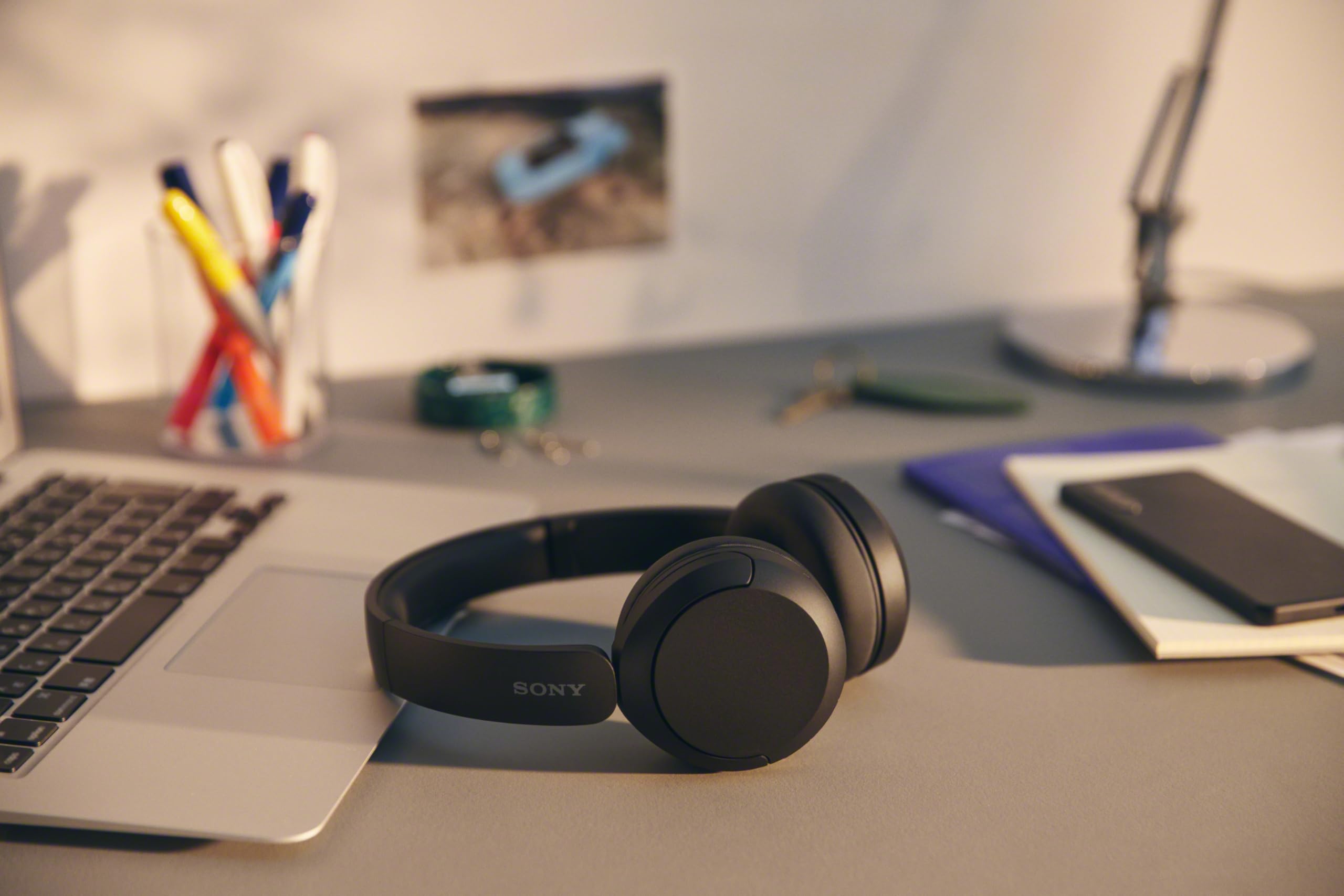 sony-wh-ch520-wireless-bluetooth-on-ear-headphones-with-microphone-50-hour-batte image 7