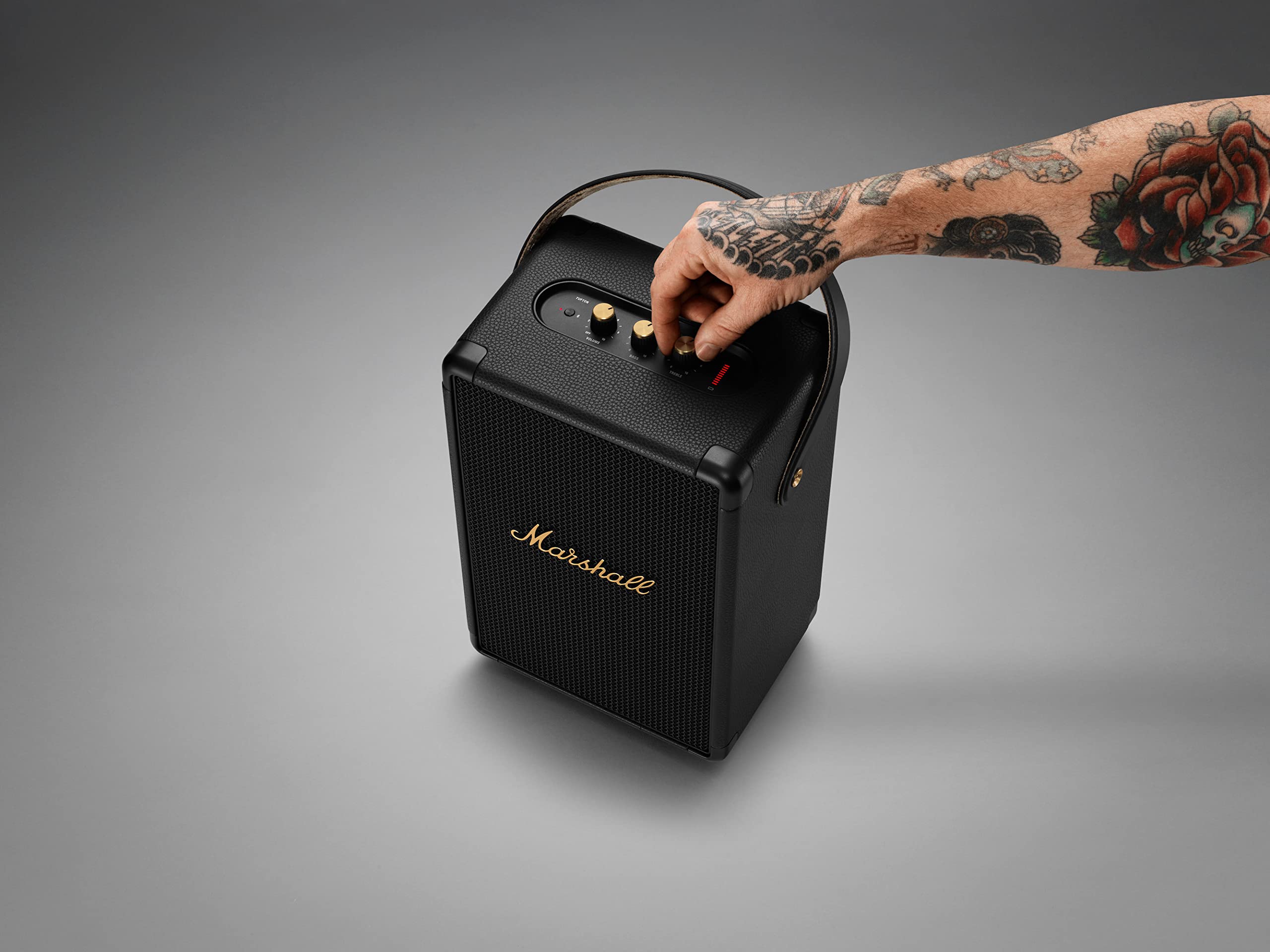 marshall-tufton-portable-bluetooth-speaker-black-brass-20-hours-playtime-3-way-s image 6