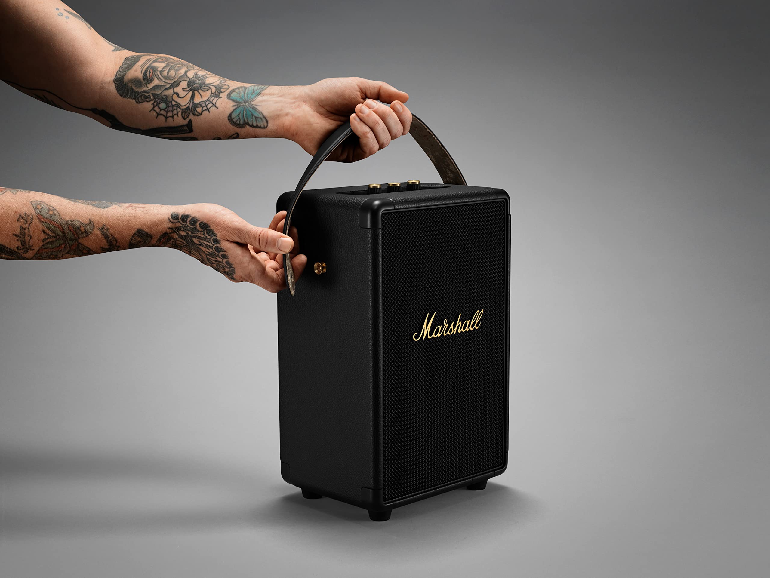 marshall-tufton-portable-bluetooth-speaker-black-brass-20-hours-playtime-3-way-s image 4