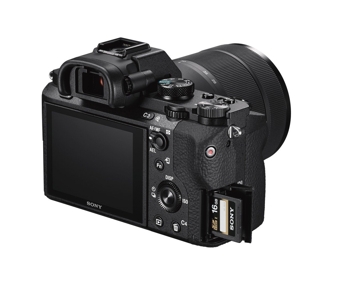 sony-alpha-a7ii-mirrorless-digital-camera-with-28-70mm-lens-24-3mp-full-frame-5- image 4
