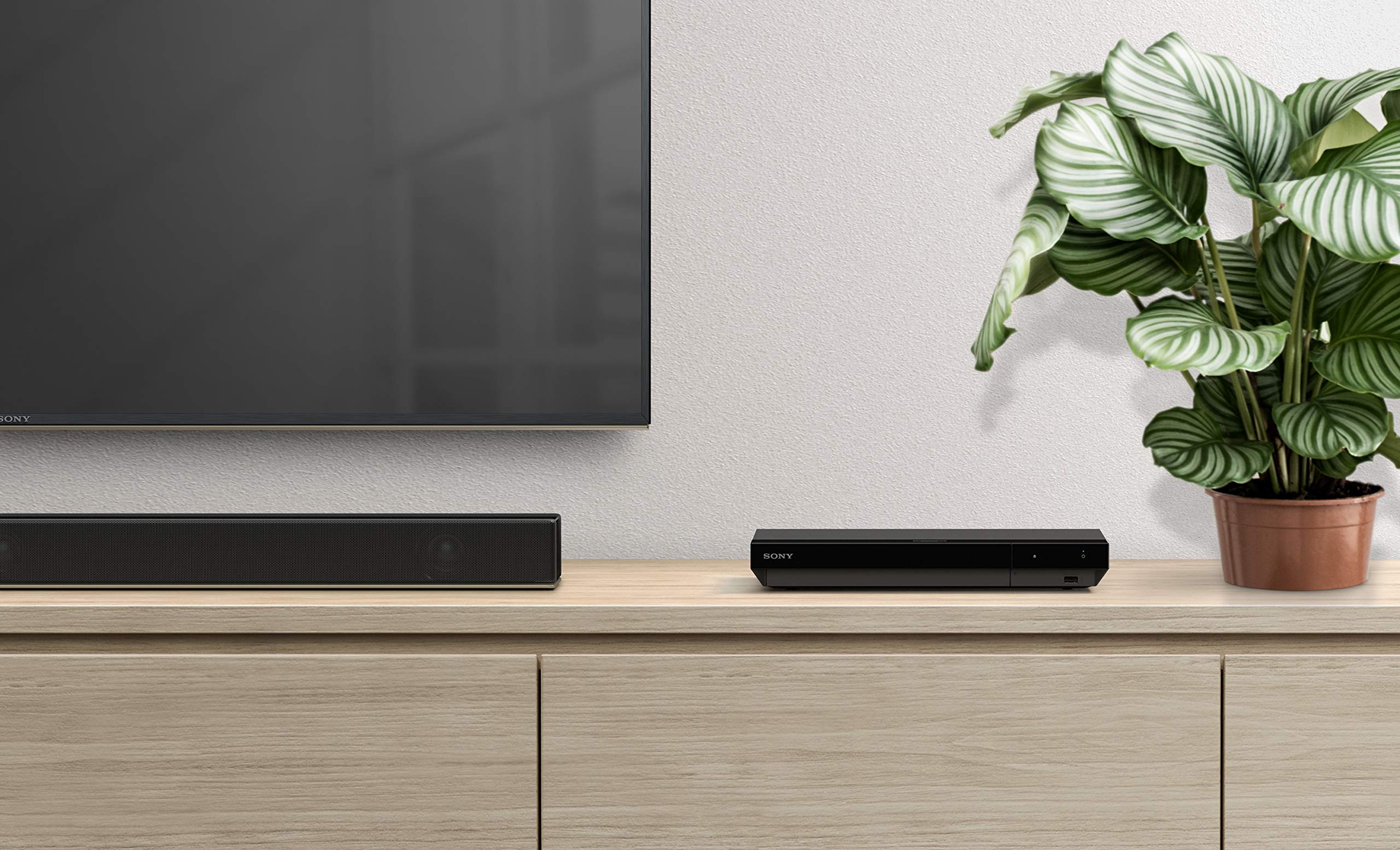 sony-ubp-x700u-4k-ultra-hd-blu-ray-player-with-dolby-vision-hdr10-hi-res-audio-4 image 3