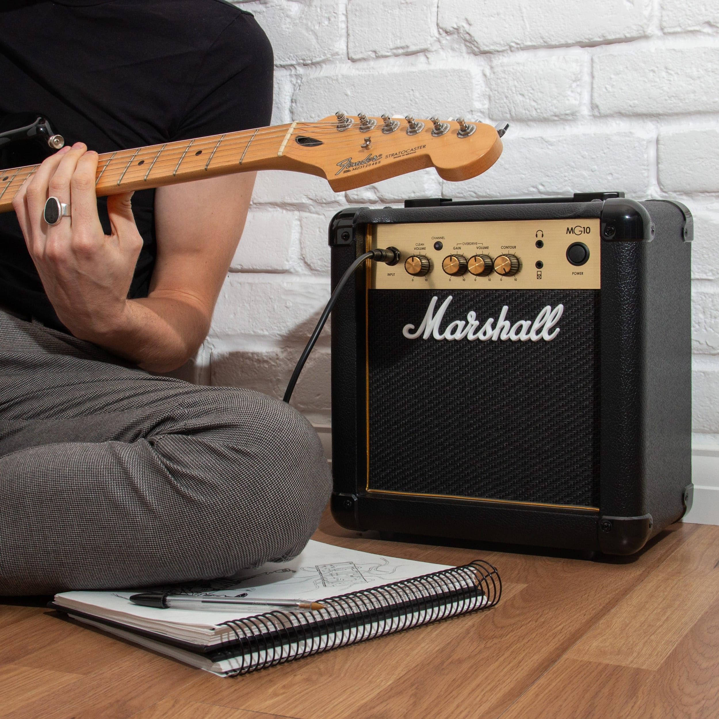 marshall-mg10g-10-watt-guitar-combo-amplifier-compact-practice-amp-with-classic- image 2