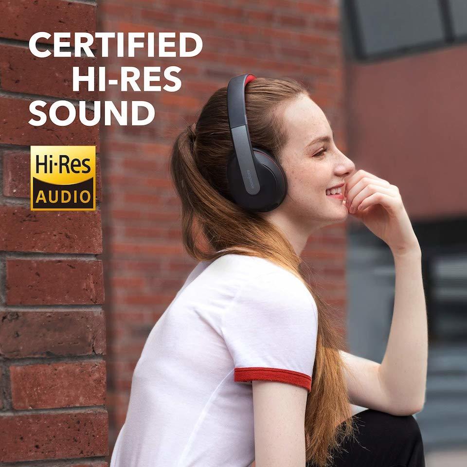 anker-soundcore-life-q10-over-ear-headphones-hi-res-audio-bassup-long-battery image 2