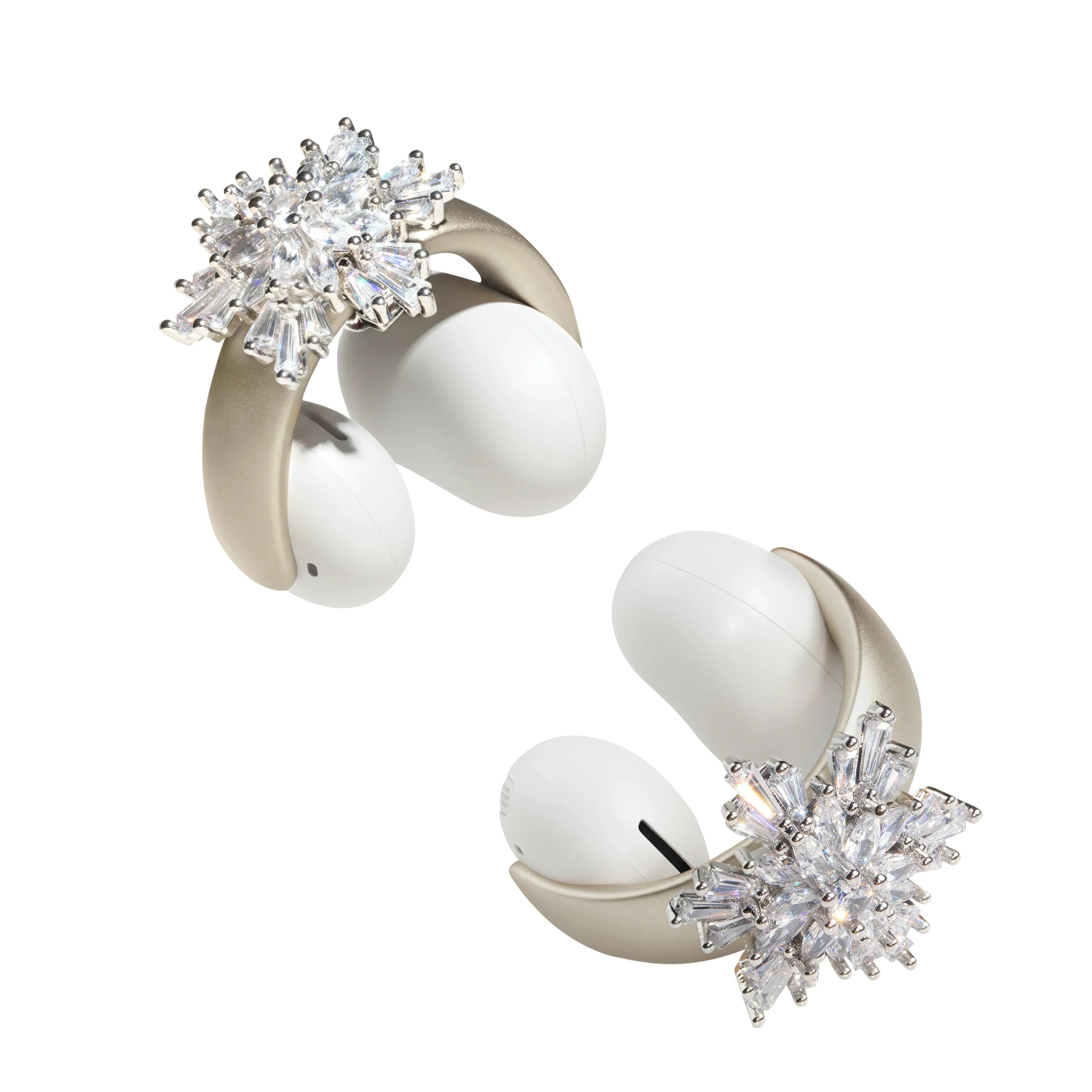 stylish-snowflake-accessory-for-soundcore-aeroclip-exclusive-design image 2